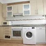 Piso De 4 Habitaciones A Un Paso Del Centro De Oviedo