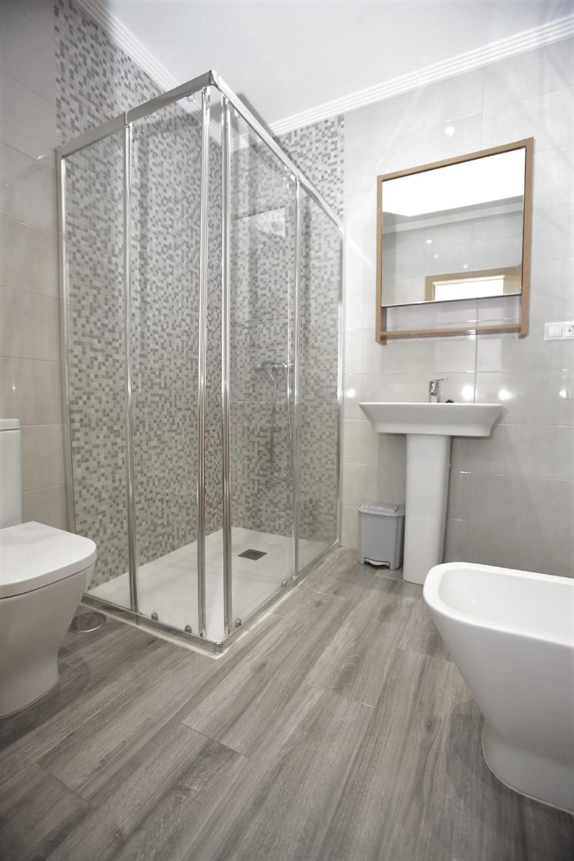 Apartamento Piso De 4 A Un Paso Del Centro De